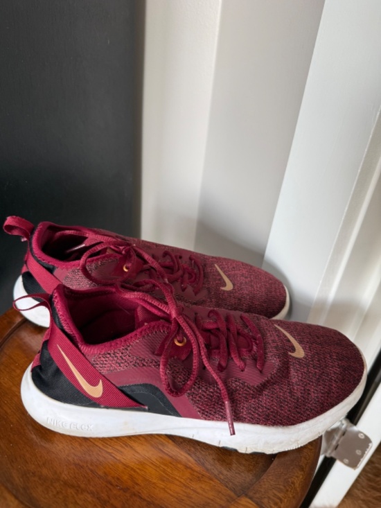 Nike Flex Shoes - Nike Flex TR9 Women's Training Shoes Size 8 Burgundy Rose Gold Athletic Sneakers